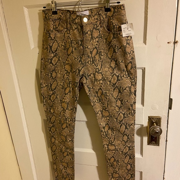 NWT Frame Snakeskin Jeans - Picture 3 of 5